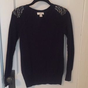 Navy sweater with shoulder embroidery